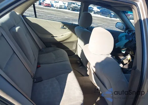 2001 Honda Accord 2.3 Ex z USA, uszkodzony, nr VIN 1HGCG66871A025774